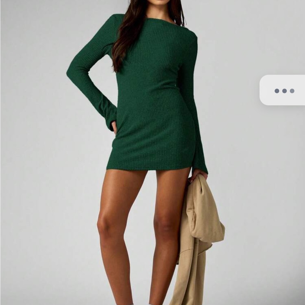 Miss Guided Green Ribbed Knit Dress - Picture 6 of 6